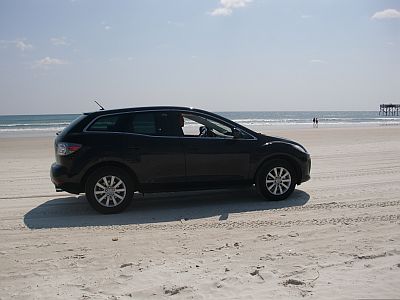 Mazda CX-7 op Daytona beach