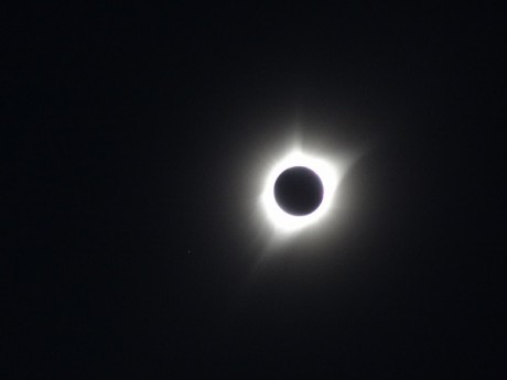 eclips1.jpg